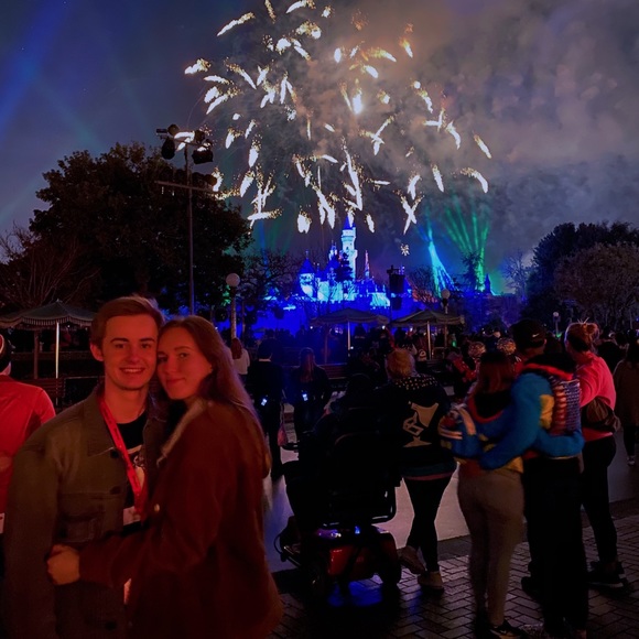 Meet your Posher, Paige - Picture 3 of 4